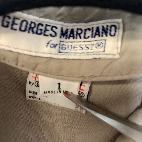 Vintage Guess Tan Shirt Grunge Worn Sz Small - Picture 3 of 8
